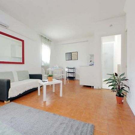 Trastevere Charming Loft Apartment โรม ภายนอก รูปภาพ