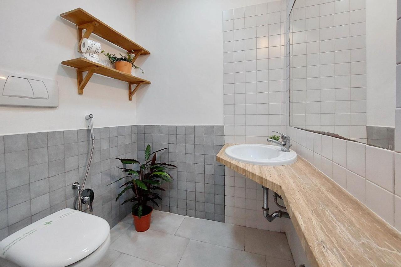 Trastevere Charming Loft Apartment โรม ภายนอก รูปภาพ