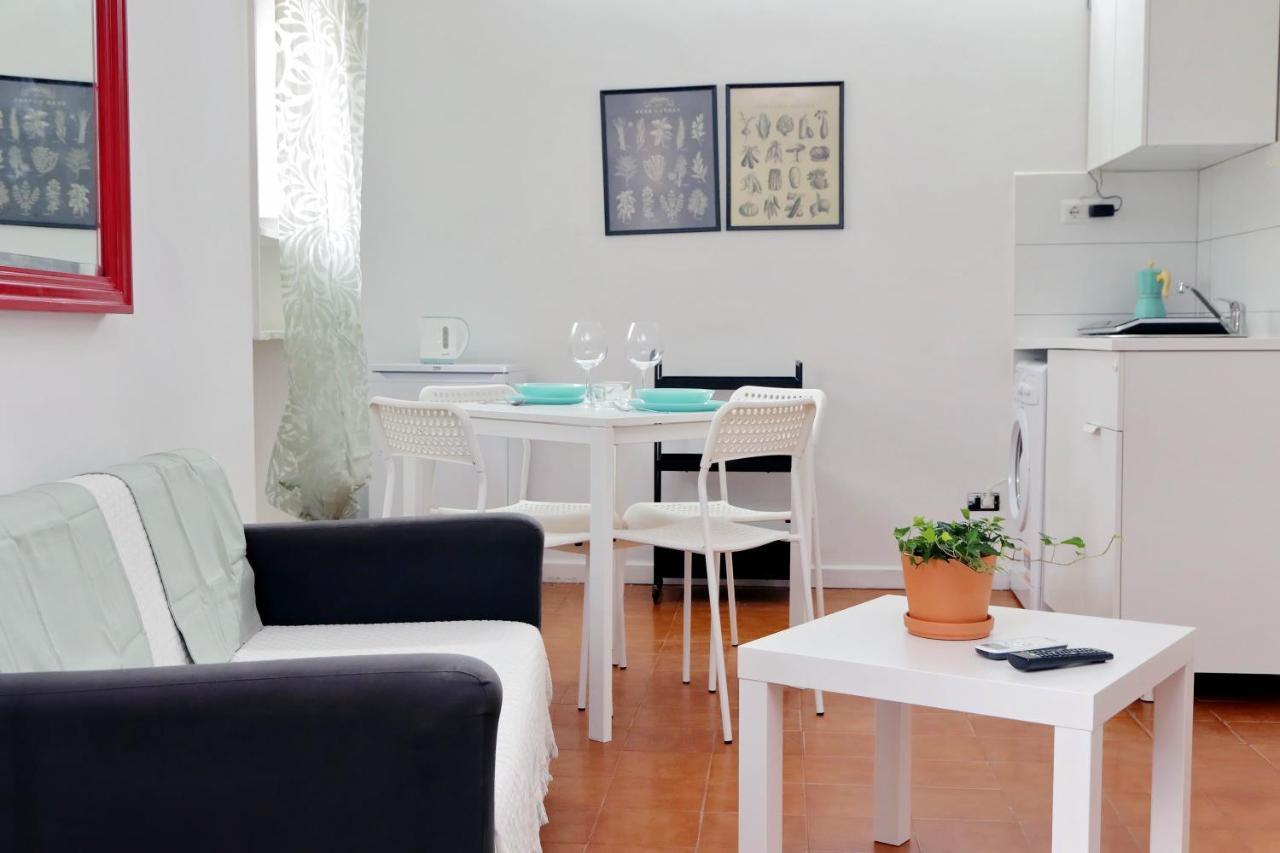Trastevere Charming Loft Apartment โรม ภายนอก รูปภาพ