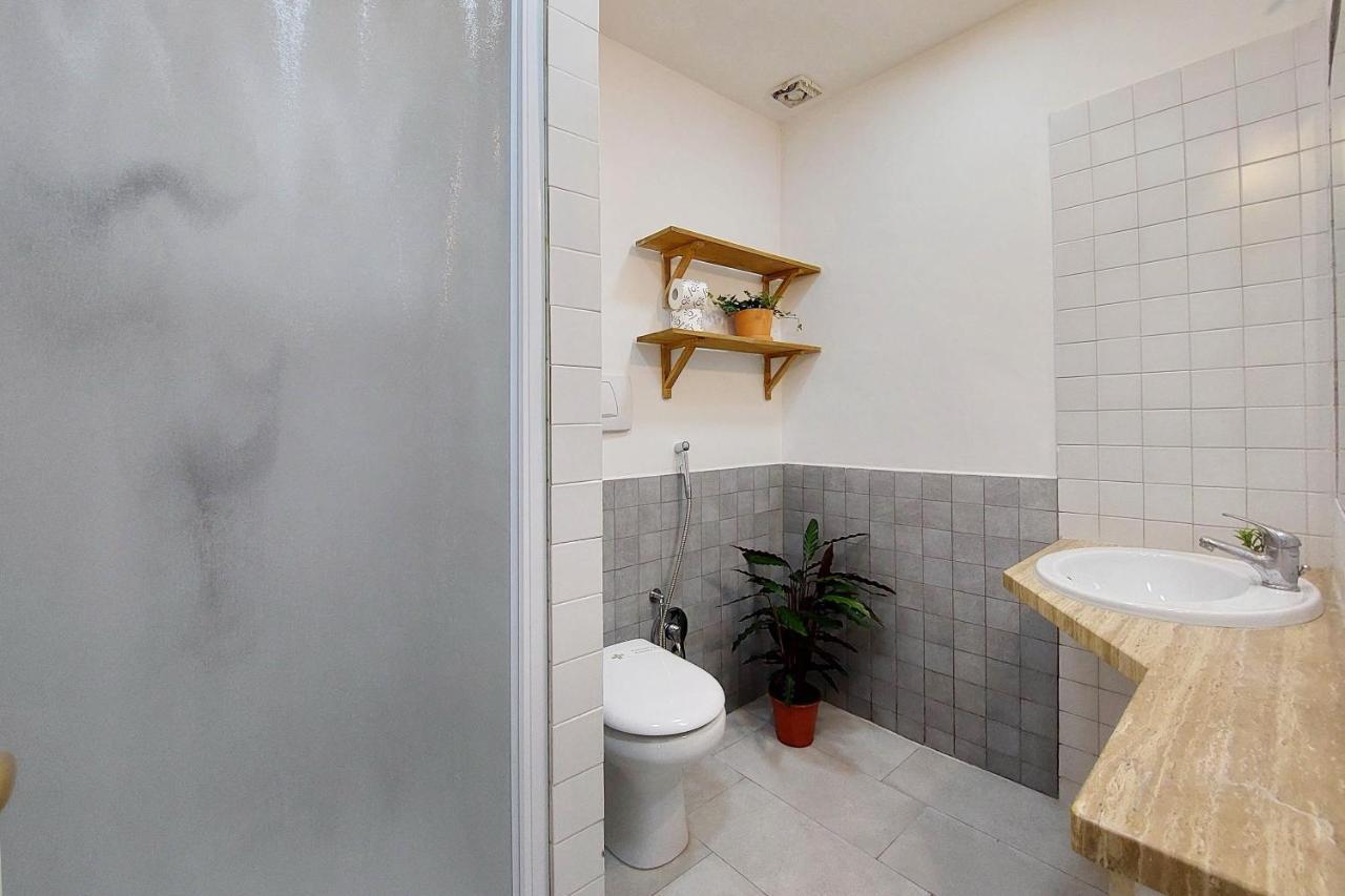 Trastevere Charming Loft Apartment โรม ภายนอก รูปภาพ